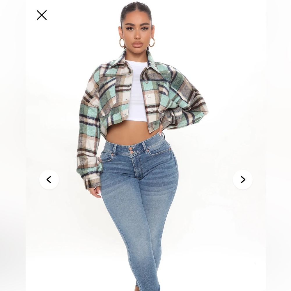 HYFVE Multicolor Plaid Cropped Utility Jacket. Size Large Oversized - Picture 2 of 7